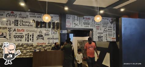 Indian Family Mandhi And Madhooth Centre, Pandikkad - Restaurant reviews