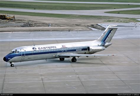 Aircraft History of the DC-9 | MotoArt