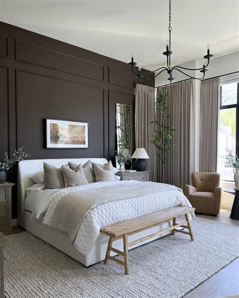 Bold or Subtle? 19 Stunning Master Bedroom Accent Walls for Every Style ...