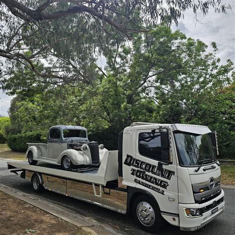 Luxury and Vintage Car Towing Canberra