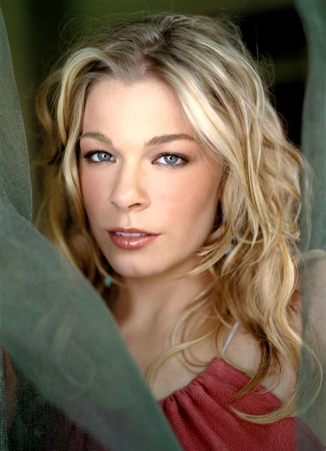 Picture of LeAnn Rimes in General Pictures - leannrimes_1288018734.jpg ...