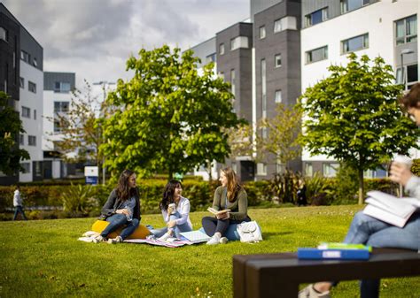 Queen Margaret University, Edinburgh: Fees, Reviews, Rankings, Courses & Contact info
