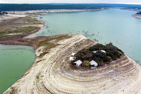 Medina Lake locals face pricey prospects as drought continues