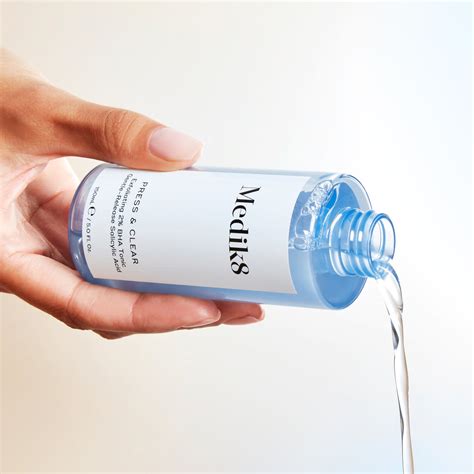 Everything you need to know about Tranexamic Acid – Medik8