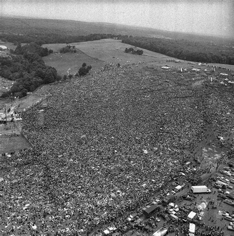 The first day of Woodstock on Max Yasgur's Farm in Bethel New York, Aug ...