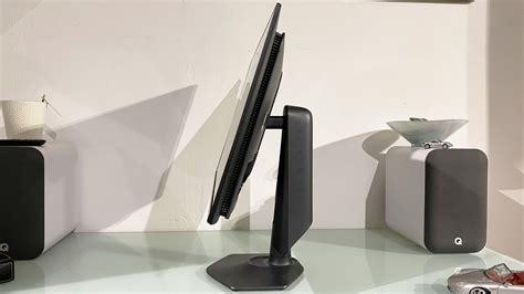 Image result for Alienware AW2725DF Review