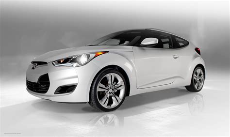 2012 Hyundai Veloster | Car Reviews and news at CarReview.com
