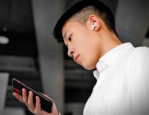 Can You Use Airpods on a Plane? Everything You Need to Know! - can you use airpods on a plane