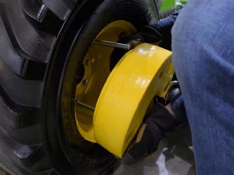 Wheel Weights for John Deere 1025R Tractor | Counterweight