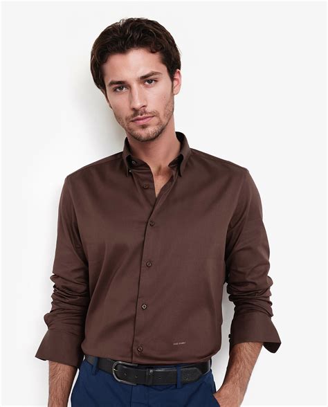 Rare Rabbit Men's Holand Rust Satin Plain Regular Fit Full Sleeve Coll