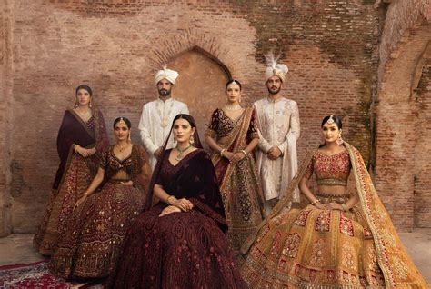 Buy Indian Ethnic Wear Online for Women/Men | Bhasin Brothers