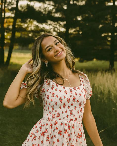 allison white (@_allisonwhitee) • Instagram photos and videos