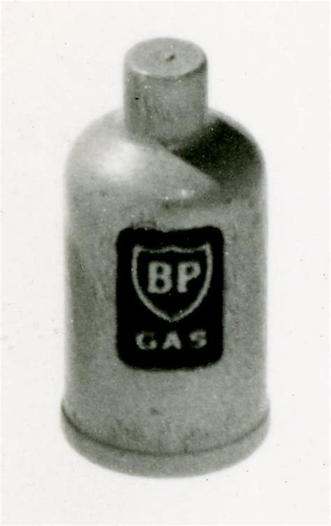 Gas Cylinders, small | LEGO® History | LEGO.com FR
