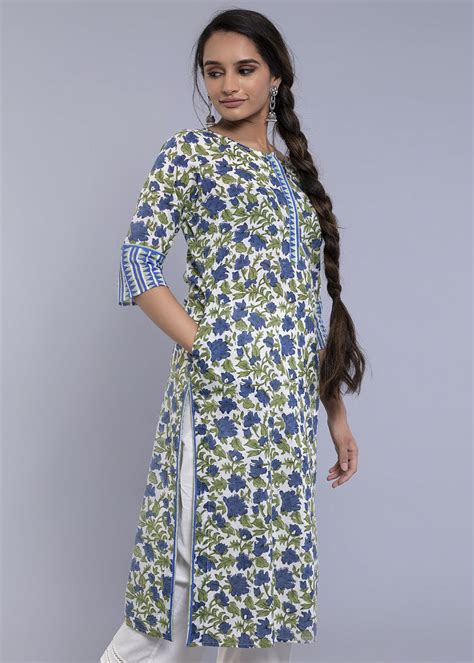 Get Handblock Floral Printed Blue Straight Kurta at ₹ 2290 | LBB Shop