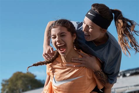 9 Nike Gift Ideas for Your Sister. Nike SG