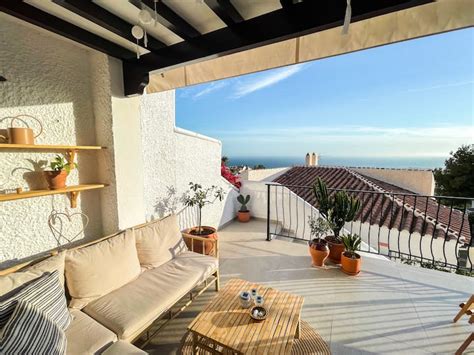 Luxurious apartment with terrace, garden and pool - Apartments for Rent ...