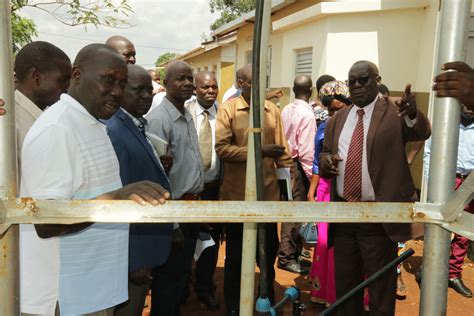 Hot FM - The people's voice