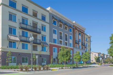 The Junction at Wagon Wheel - Apartments in Oxnard, CA