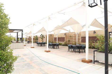 Restaurant Front View 的图像结果