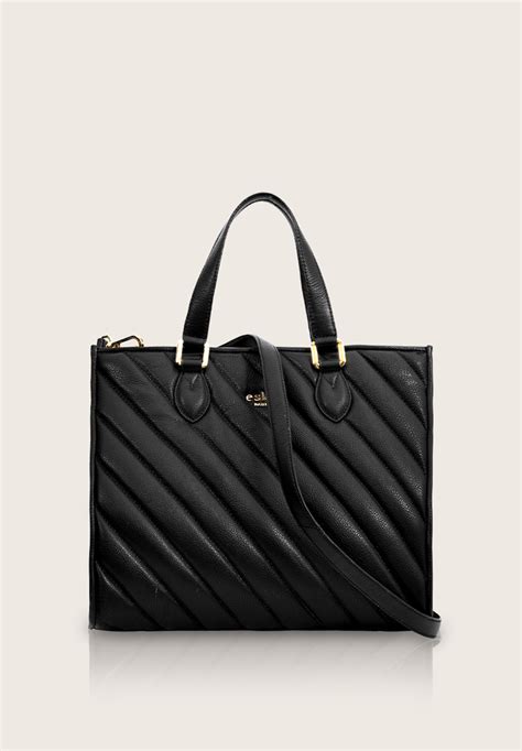 Carryall Leather Tote Bags Handcrafted for Women | eské