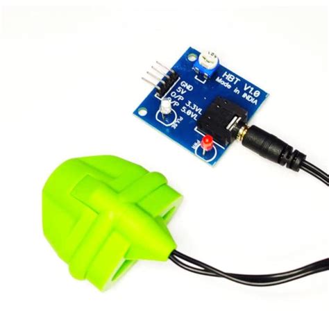 Green Easy Pulse Sensor Heart Beat Sensor HRM2511E | Robodo