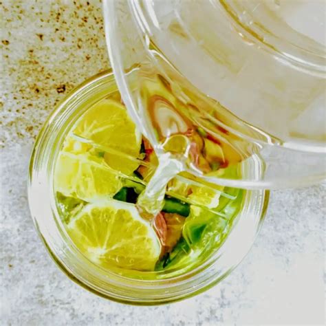 Glass weight - Gutbasket