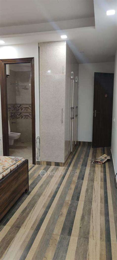 AP Sector 57 - Without Brokerage Fully furnished 3 BHK Flat for Sale in ...