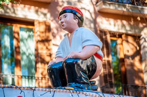 The tradition of caganer in Catalonia - Aerobús Barcelona