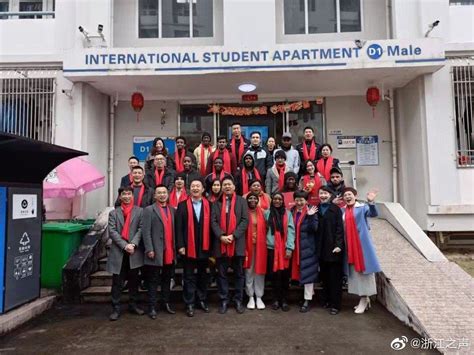 浙江之声：浓浓年味！外国留学生在温州迎春节-国际教育学院