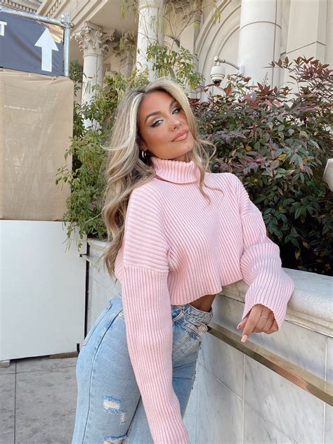 Pink Make My Own Luck Cropped Sweater - S / Light Pink | Cute spring ...