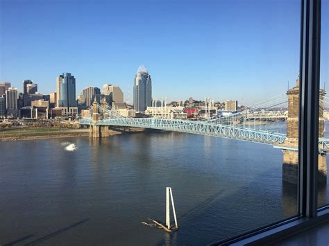 EMBASSY SUITES BY HILTON CINCINNATI RIVERCENTER (Covington) - Hotel ...
