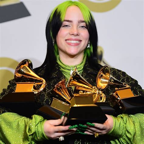 GRAMMY AWARDS 2021: Billie Eilish vince l’edizione 2021 - Radio Time