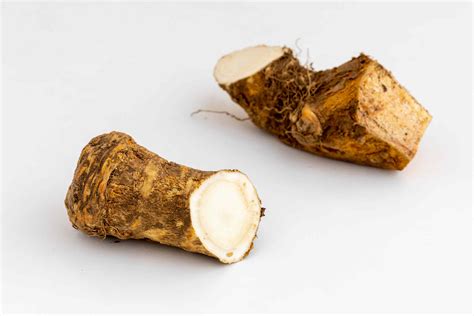 Horseradish: Benefits, Side Effects, Dosage, and Interactions