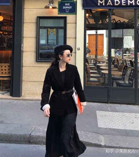 跟着法国女人“装”优雅 10技巧穿出随性范_时尚_腾讯网