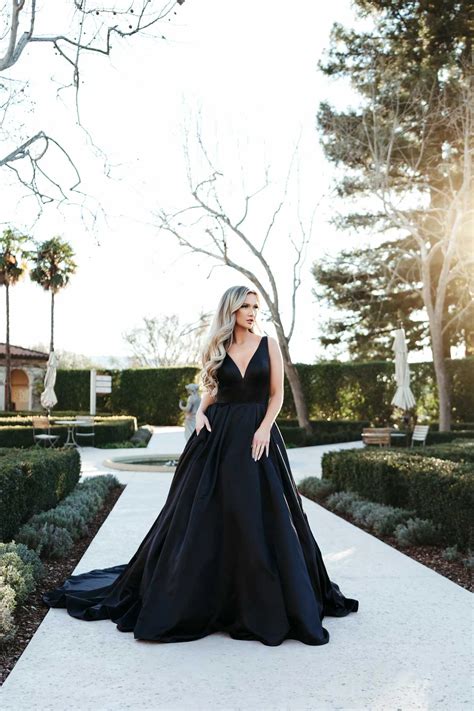 7755BLK | Stella York | Modern Luxe Black Ballgown Wedding Dress with Deep V-Neckline | Essense ...