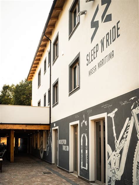 SLEEP 'N' RIDE MASSA MARITTIMA - Hotel Reviews, Photos, Rate Comparison ...