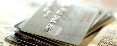 什么是信用卡套现？套现和提现有什么区别 - 用卡攻略 - 老侯说支付