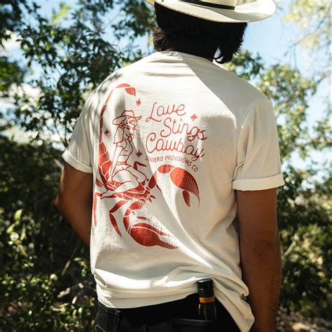 Love Stings T-Shirt – Sendero Provisions Co.