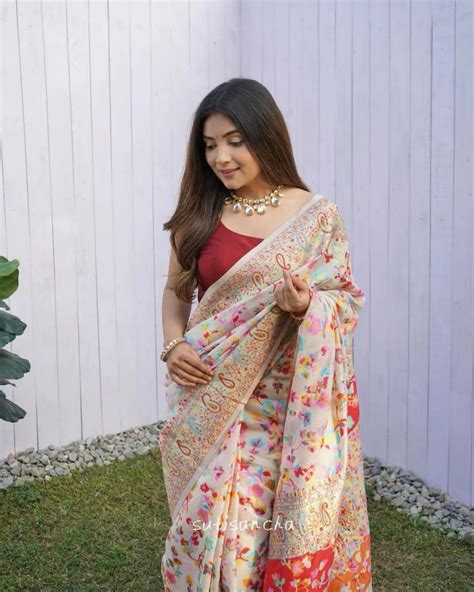 Cream Color Floral Print Saree – Man Mohi