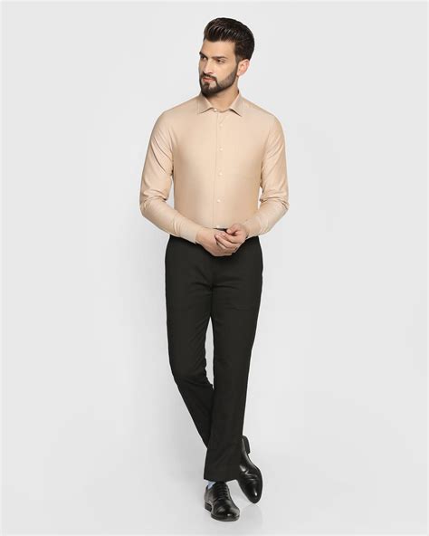 Buy Black Formal Pants for Men Online at Blackberrys