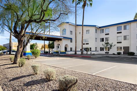 Days Inn & Suites by Wyndham Mesa Near Phoenix | Mesa, AZ Hotels