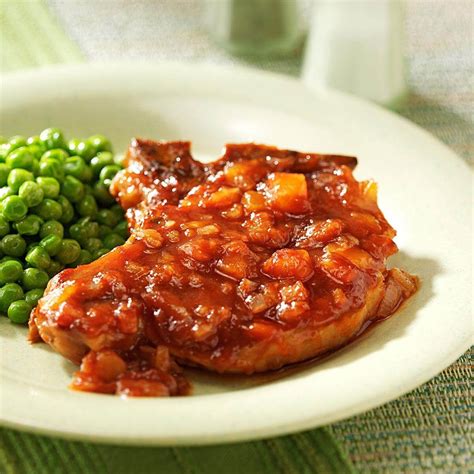 Pineapple Barbecue Sauce Pork Chops Recipe | Taste of Home