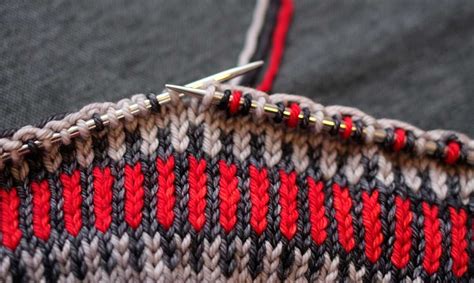 Stranded Knit Pattern 的图像结果