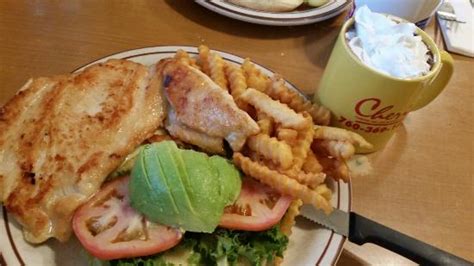 Affordable, Good, and Filling meal Before Our Joshua Tree Day - Reviews ...