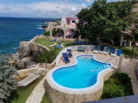 HOME SWEET HOME RESORT (West End) - Resort Reviews, Photos, Rate ...