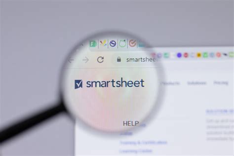 Using Smartsheet 的图像结果