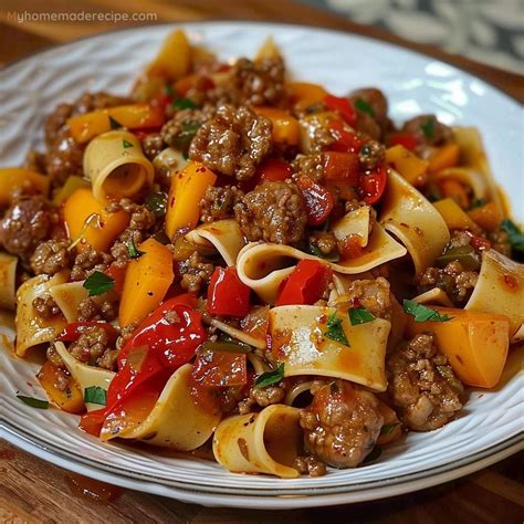Italian Drunken Noodles with Sausage and Bell Peppers - My Homemade ...