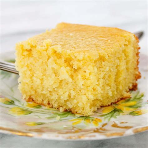 Southern Sweet Cornbread Recipe