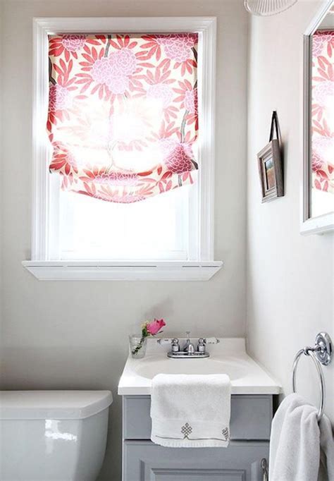 21 Smart Small Bathroom Window Treatments - Home Decoration and ...