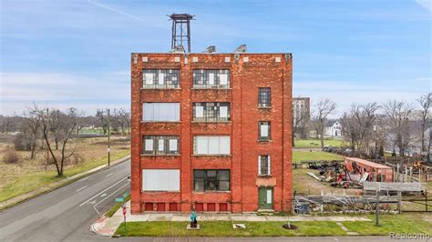 2941 E Warren Ave, Detroit, MI 48211 | Homes.com
